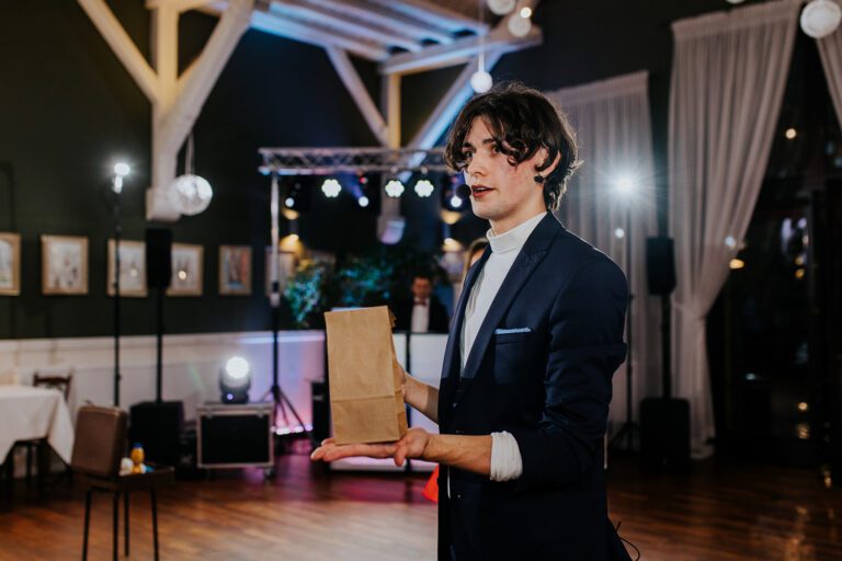 pokaz sceniczny krzysztofa szostek